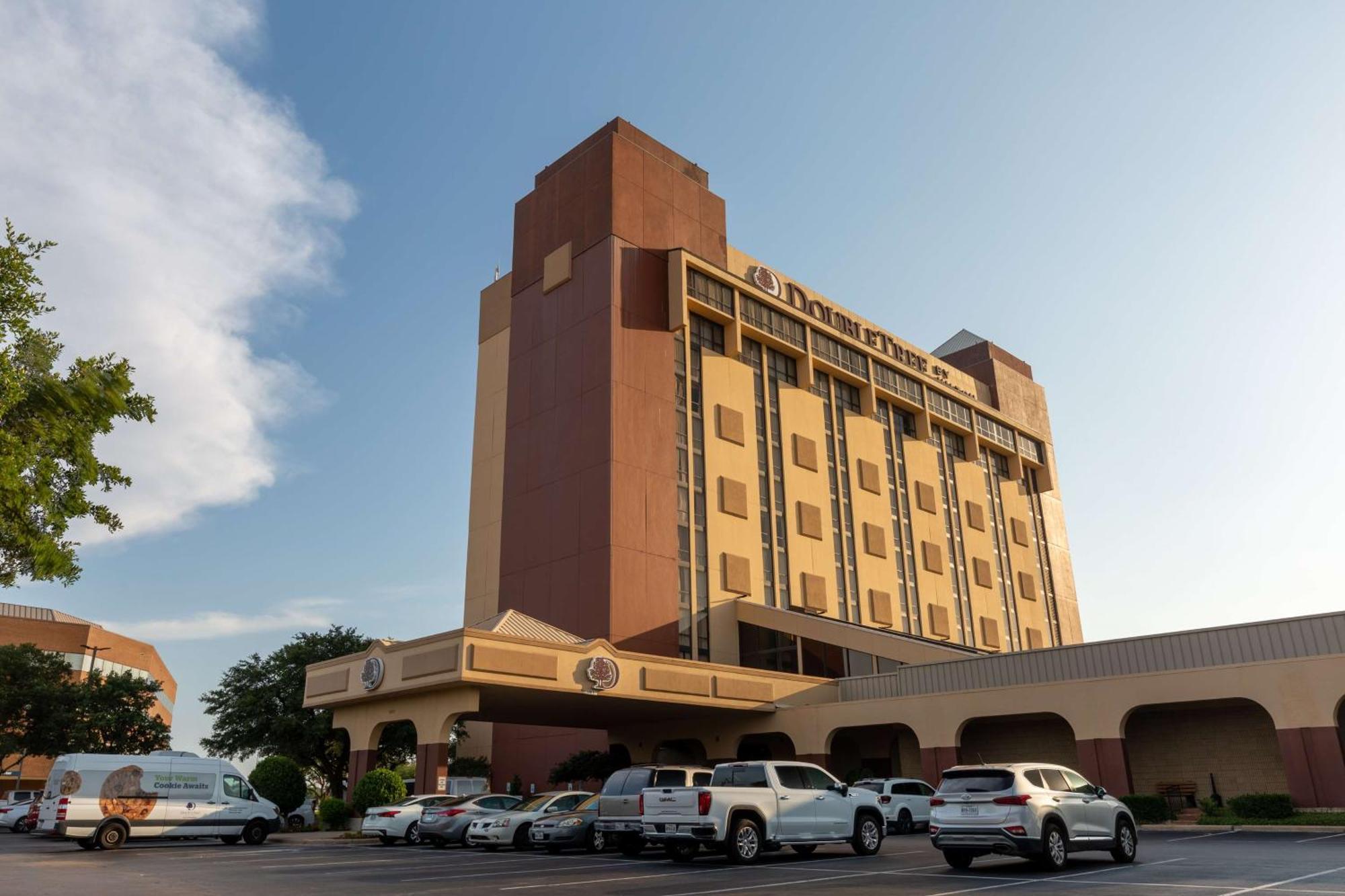 Doubletree By Hilton Dallas/Richardson Esterno foto